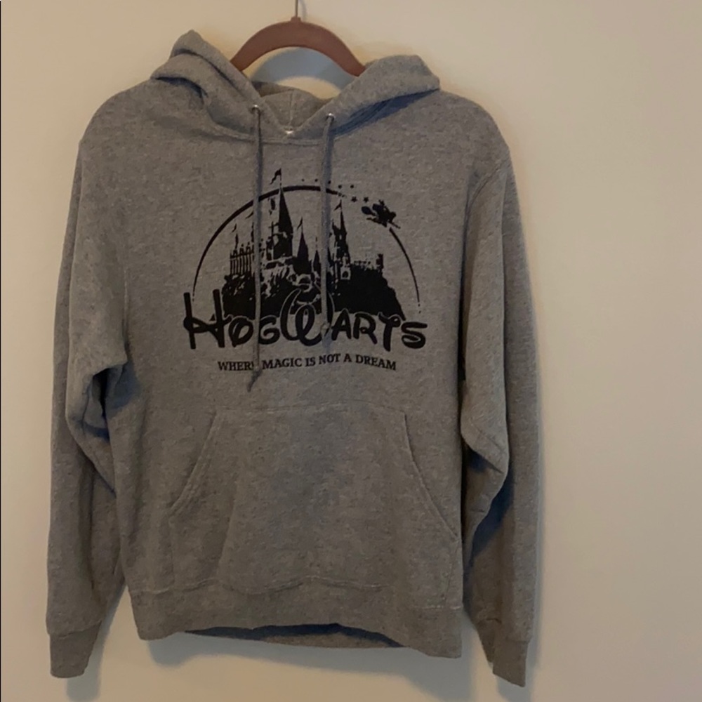 Gray hogwarts hoodie
